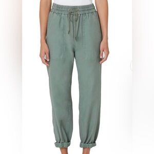 NWT Citizens Of Humanity Ameline Utility Joggers - Size 27 - Olive Green